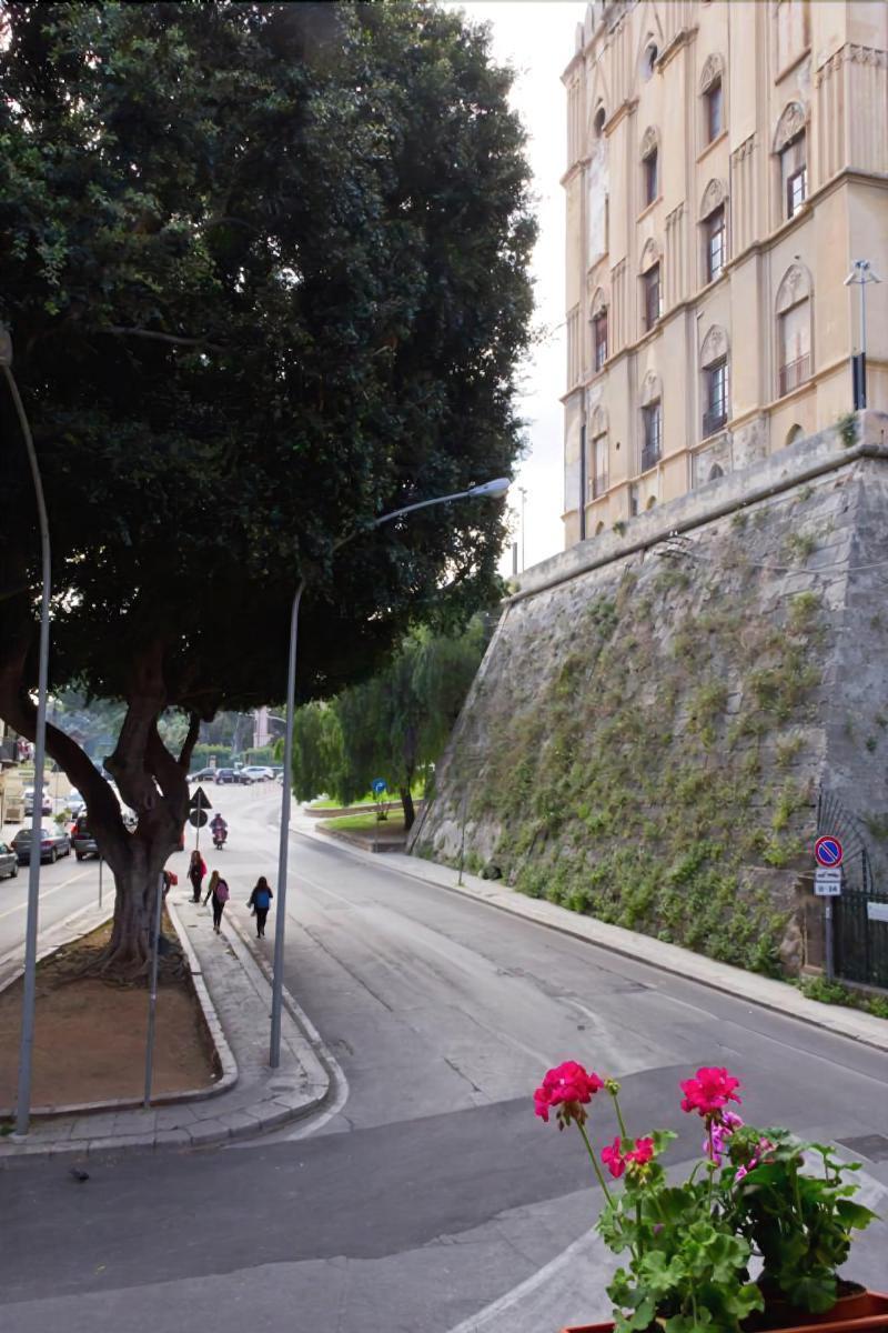 B&B "Al Bastione Normanno ปาแลร์โม ภายนอก รูปภาพ