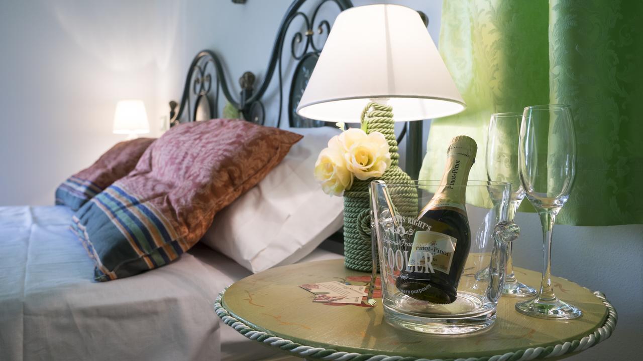 B&B "Al Bastione Normanno ปาแลร์โม ภายนอก รูปภาพ